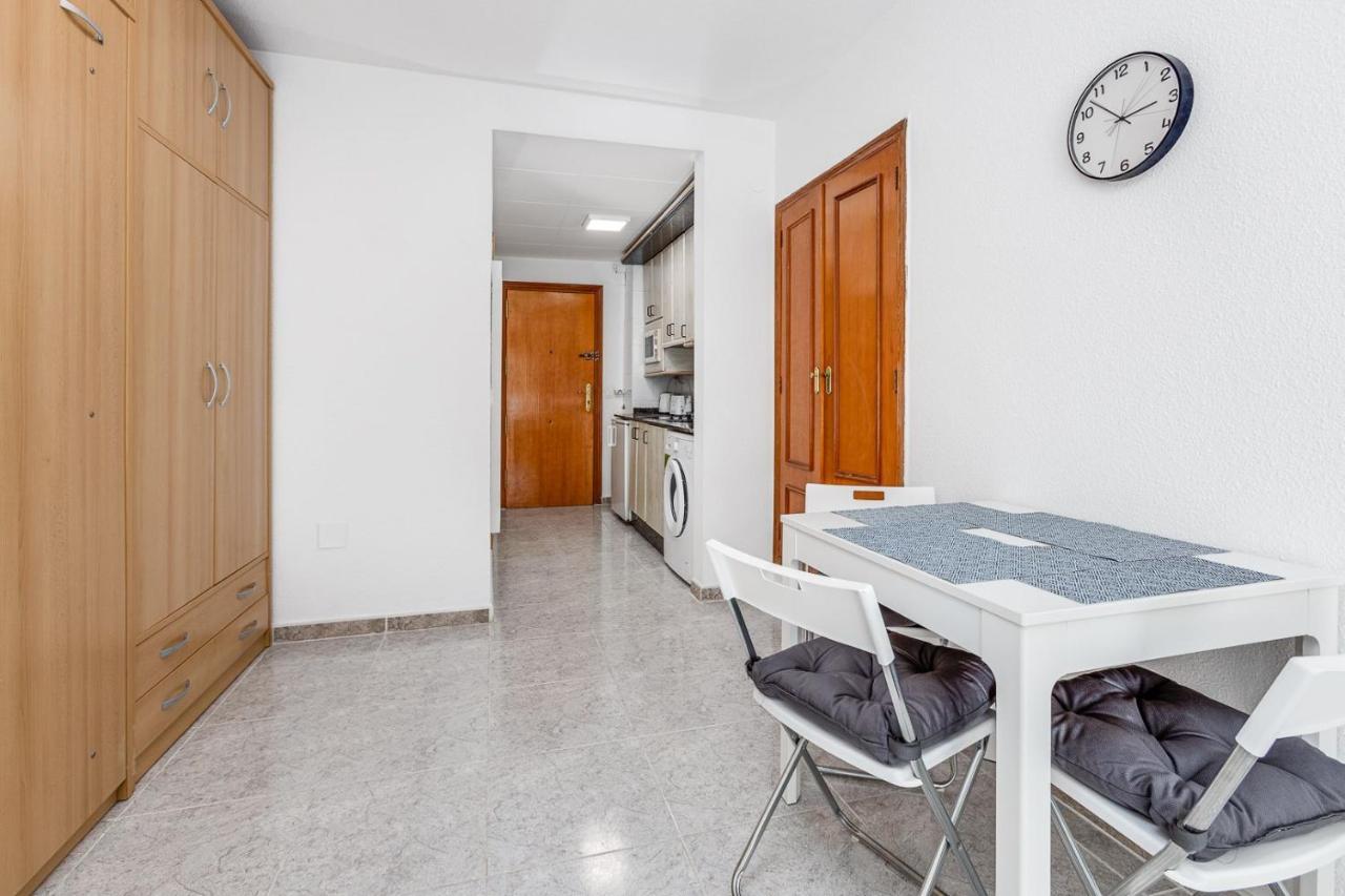 Del Cura-Monserat Apartment Torrevieja Exterior photo